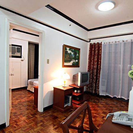 Mpt Suites Makati City Exterior foto