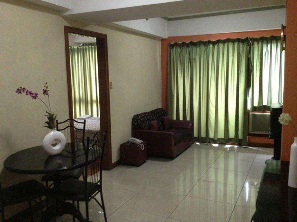 Mpt Suites Makati City Habitación foto